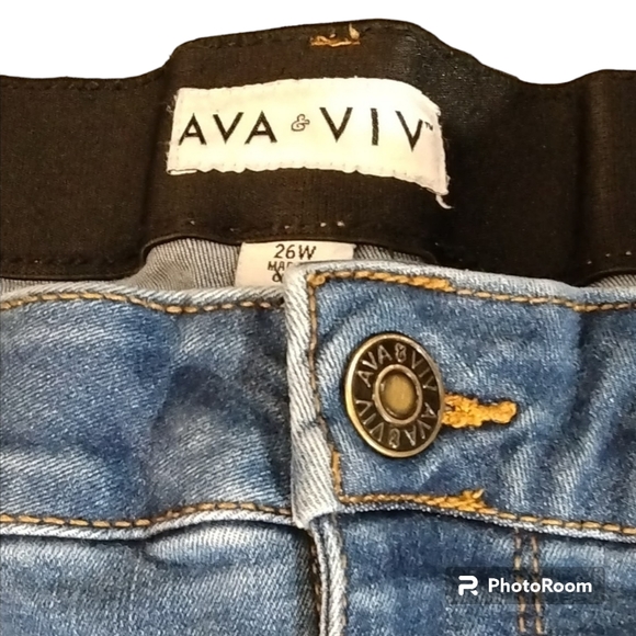 Ava and Viv high rise jeans, 26W - Picture 2 of 8